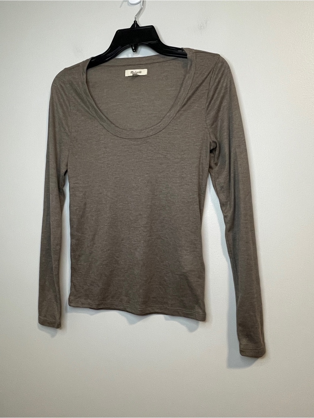 Madewell Lightweight Scoop Neck Long Sleeve Top - Taupe